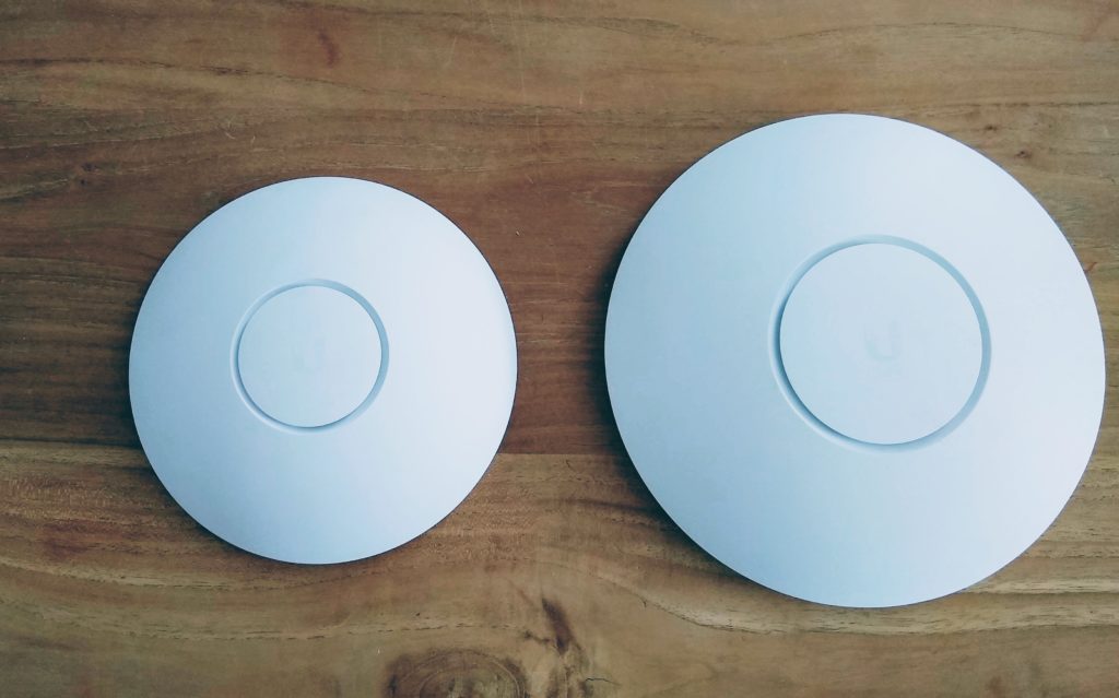 UniFi 6 Lite LR Review, Comparision and Benchmarks — LazyAdmin